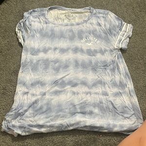 A blue holister shirt